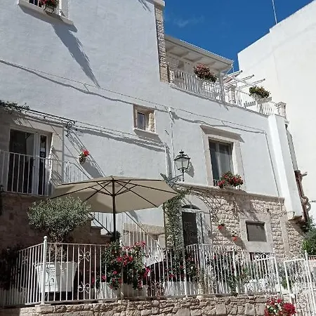 Torre Pendio Bed and Breakfast