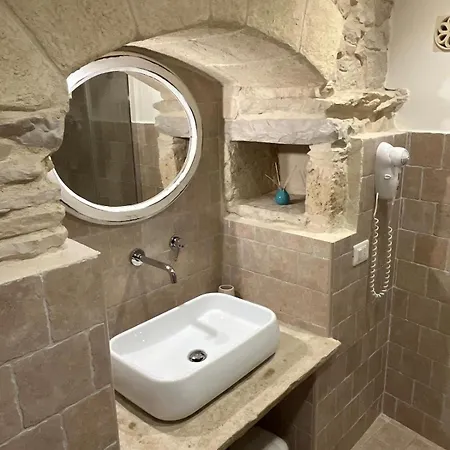 Oda ve Kahvaltı Torre Pendio Corato