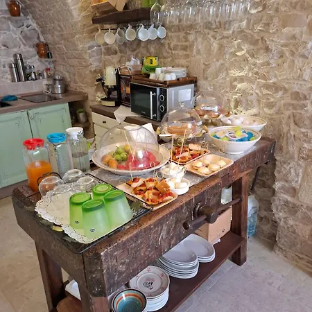 Torre Pendio Oda ve Kahvaltı Corato