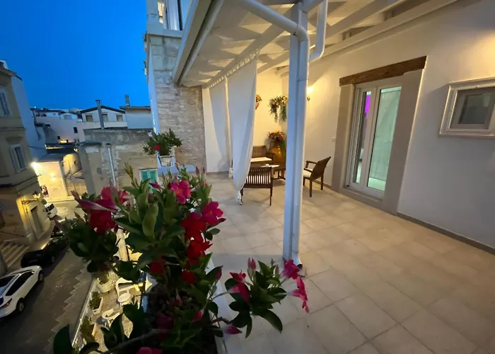 Torre Pendio Oda ve Kahvaltı 4*